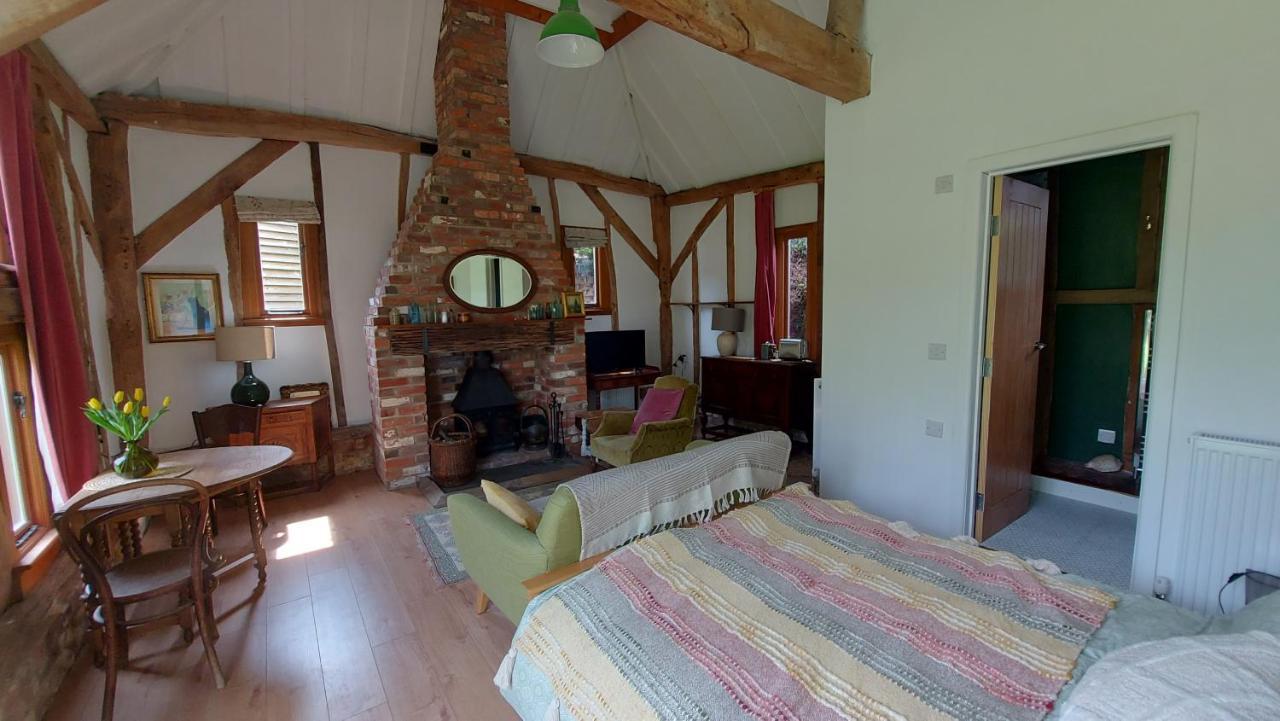 Ferienwohnung Brooklands Barn Lower Swanwick Exterior foto